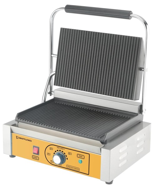 Whole pit single pressure plate grill